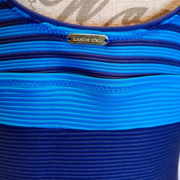 Land's End Blue & Turquoise Ribbed Stripped Underwire One Piece Swimsuit Size 16 - Picture 3 of 9